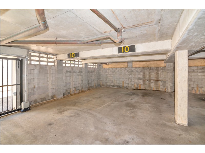 10/20 Whiting Street, Labrador QLD 4215