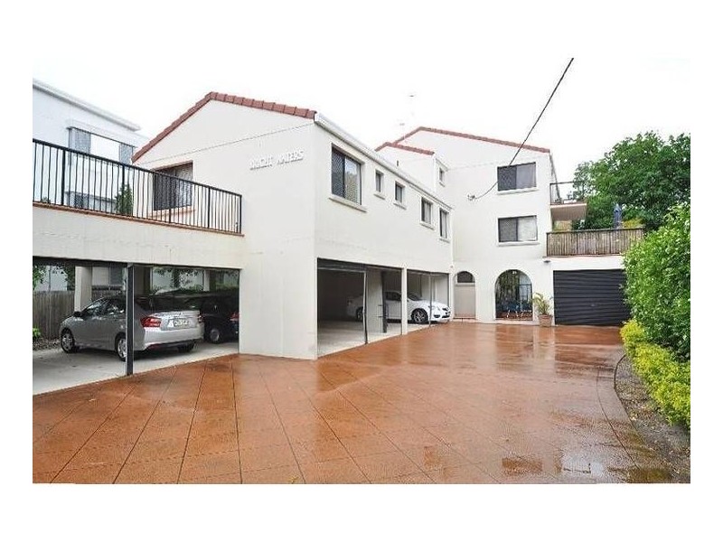7/9 Bright Avenue, Labrador QLD 4215