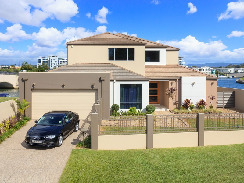 30 East Quay Drive, Biggera Waters QLD 4216