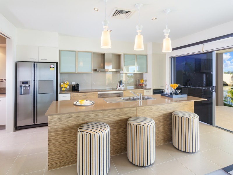 30 East Quay Drive, Biggera Waters QLD 4216