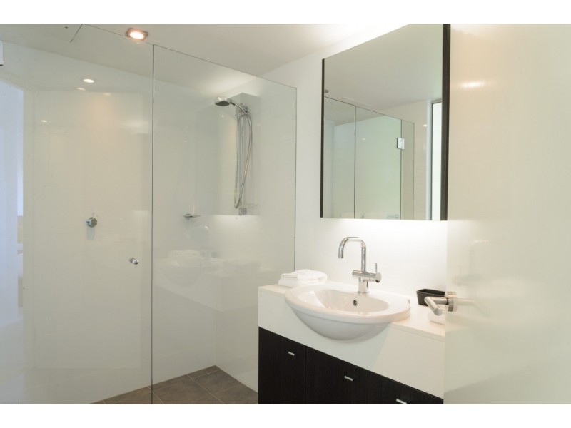 13 Marina Terrace, Hamilton Island QLD 4803