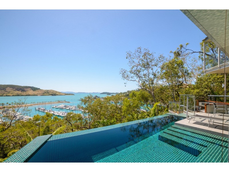 13 Marina Terrace, Hamilton Island QLD 4803