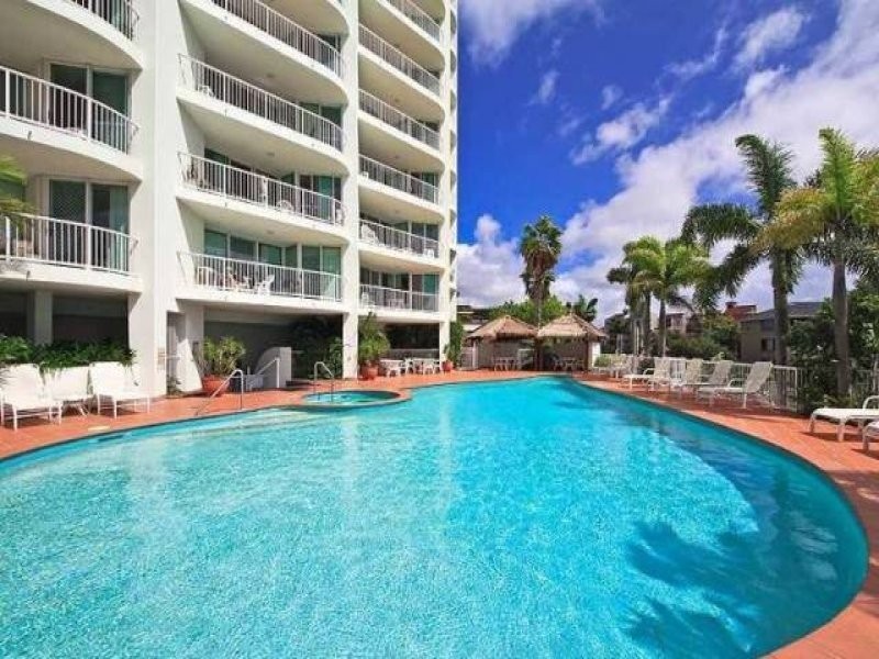 201/182 Marine Parade, Labrador QLD 4215