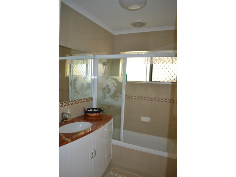 94 Muir Street, Labrador QLD 4215