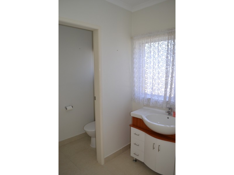 94 Muir Street, Labrador QLD 4215