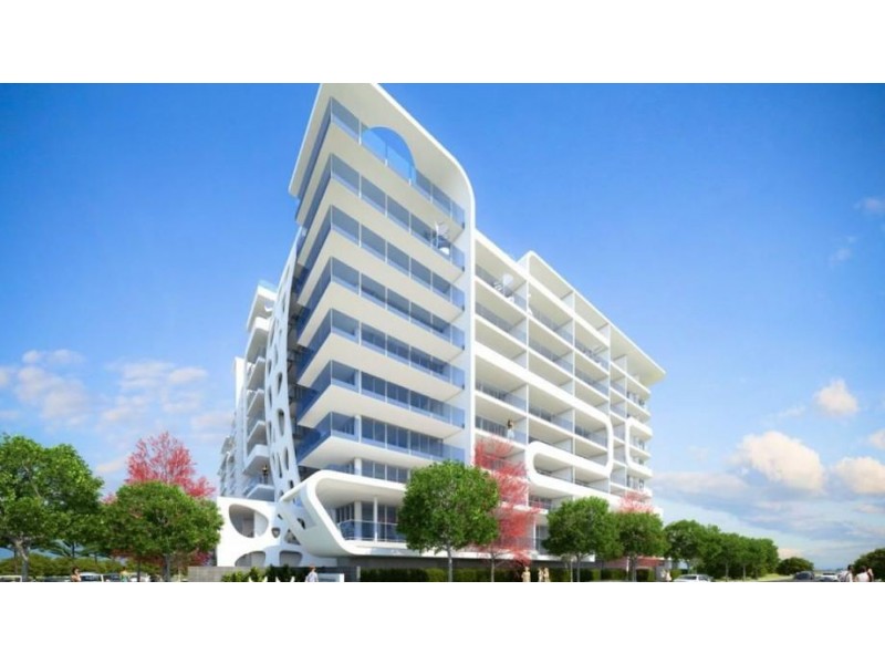 413/19 Imperial Parade, Labrador QLD 4215