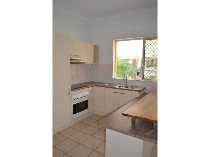 5A/30 Government Road, Labrador QLD 4215