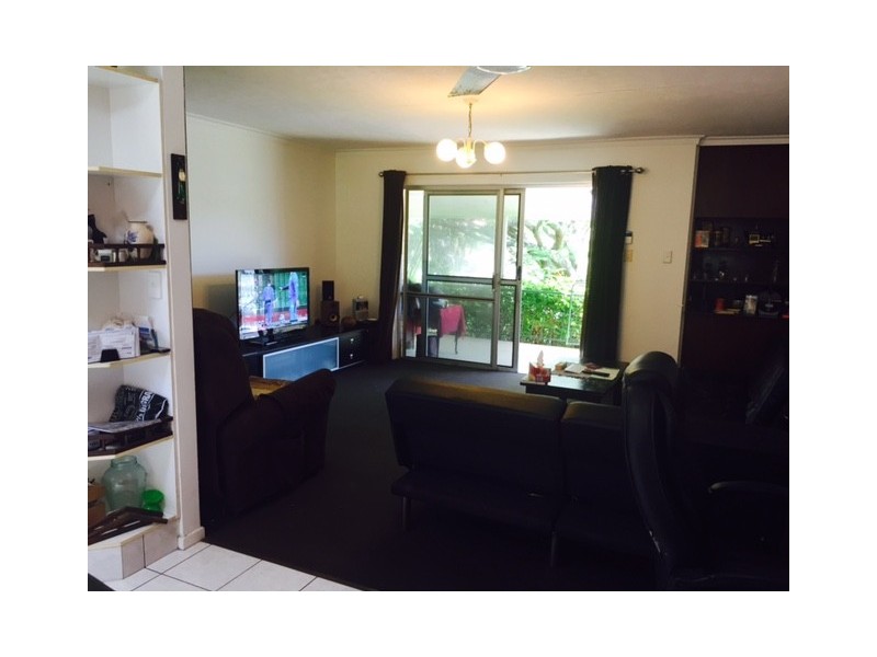 4 The Glade, Labrador QLD 4215