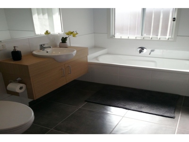 Lot 1/490 Pineridge, Coombabah QLD 4216