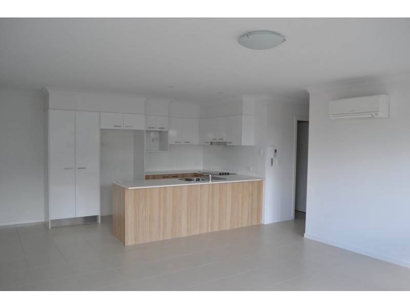 16/425 Pine Ridge Road, Runaway Bay QLD 4216