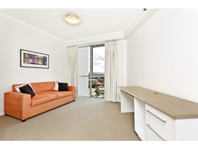 1205/300 Marine Parade, Labrador QLD 4215