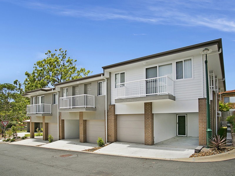 490 Pine Ridge Road, Coombabah QLD 4216