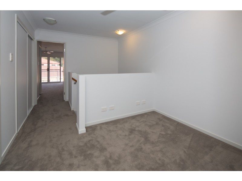 12/490 Pine Ridge Road, Coombabah QLD 4216