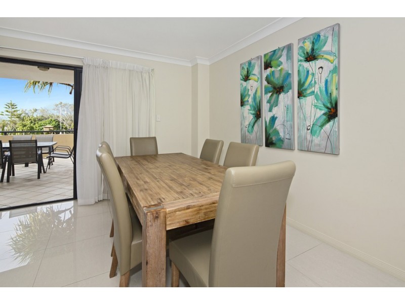 125/392 Marine Parade, Labrador QLD 4215