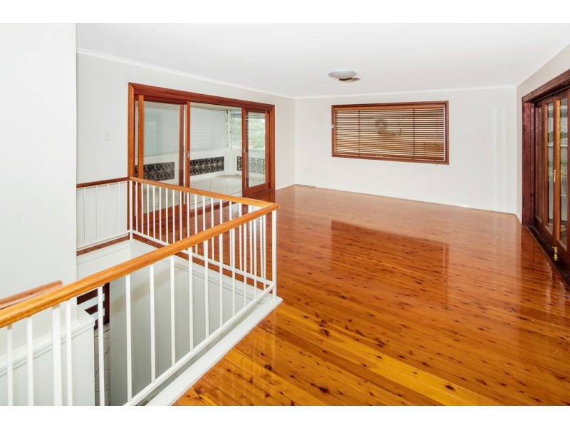 7 Clifton Street, Biggera Waters QLD 4216