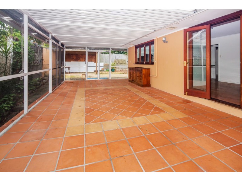 7 Clifton Street, Biggera Waters QLD 4216