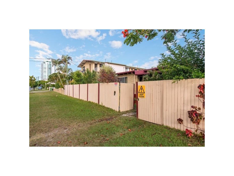 36 Imperial Parade, Labrador QLD 4215