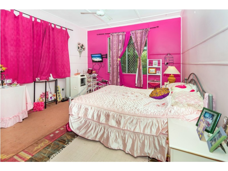 36 Imperial Parade, Labrador QLD 4215