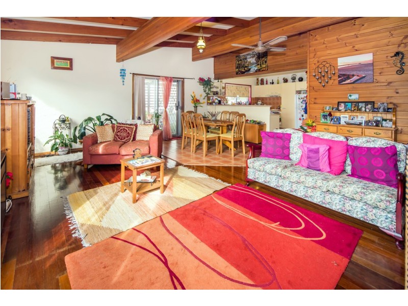 36 Imperial Parade, Labrador QLD 4215