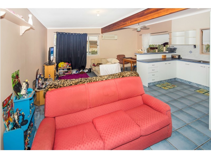 36 Imperial Parade, Labrador QLD 4215