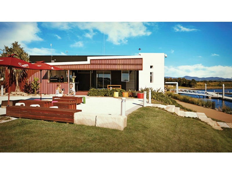 1 Cova Boulevard, Hope Island QLD 4212