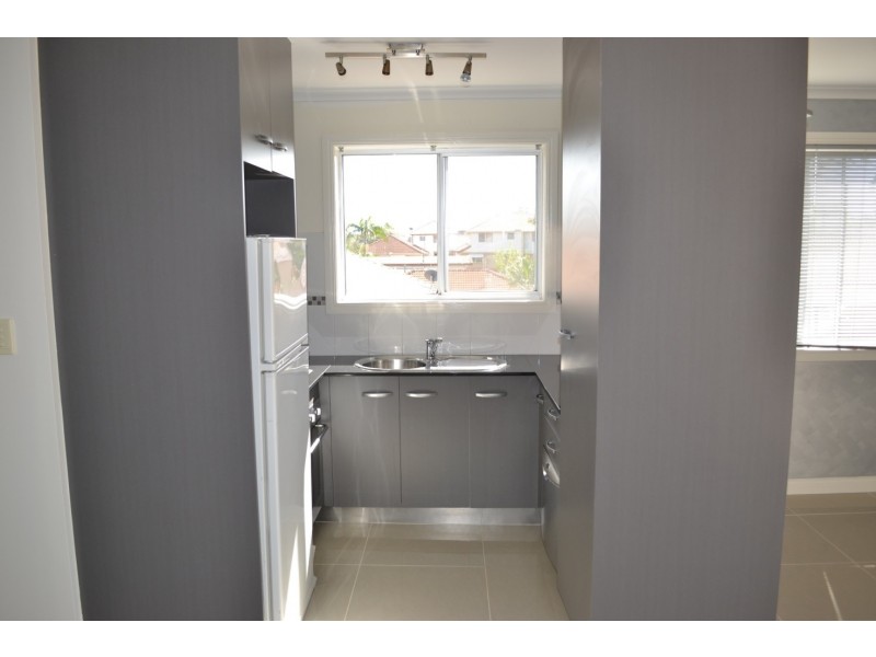 10/7-9 Loder Street, Biggera Waters QLD 4216