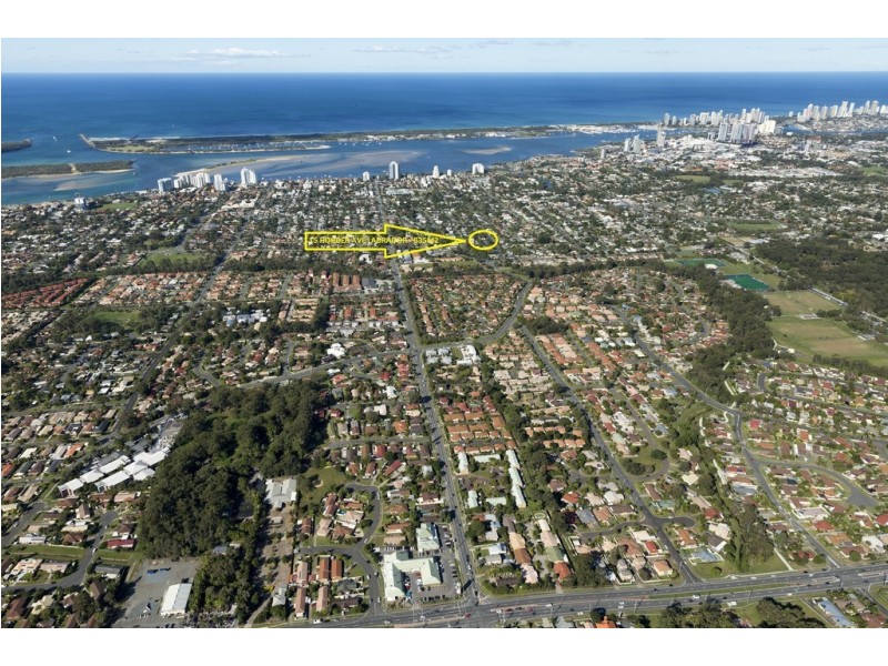 15 Horder Avenue, Labrador QLD 4215