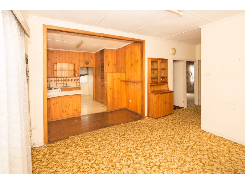 15 Horder Avenue, Labrador QLD 4215