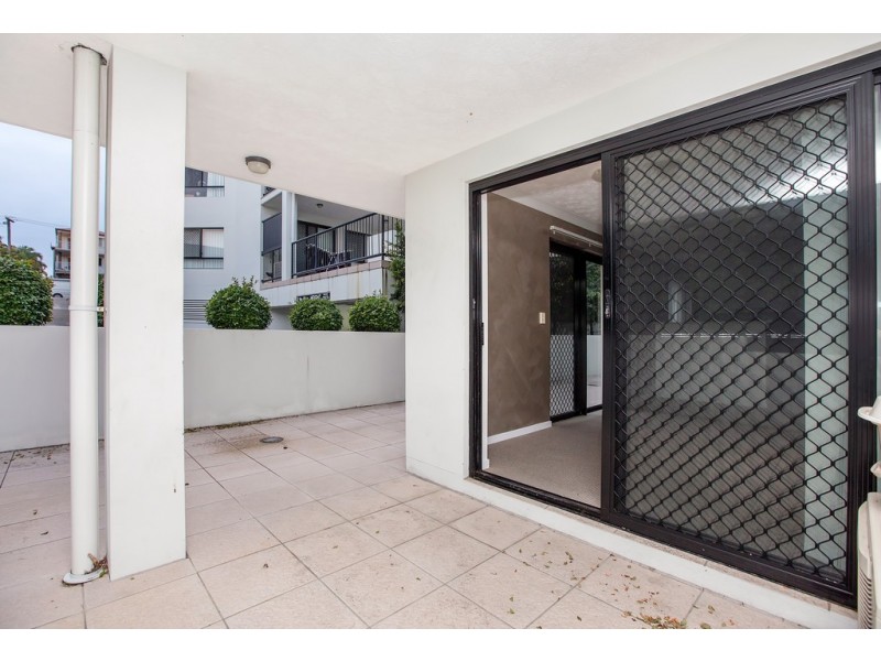 15-17 Lloyd Street, Southport QLD 4215