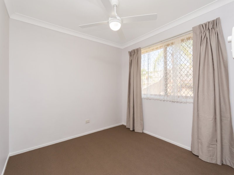 143/31 Usher Avenue, Labrador QLD 4215