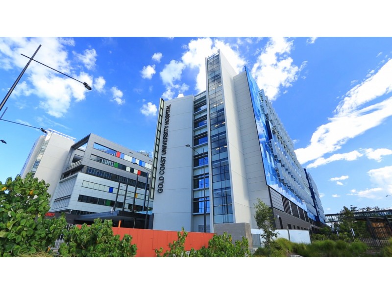 2/157 Whiting Street, Labrador QLD 4215