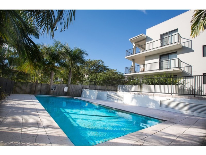 14/15 Lloyd Street, Southport QLD 4215