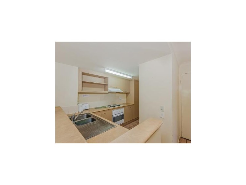 157/215 Cottesloe Drive, Mermaid Waters QLD 4218