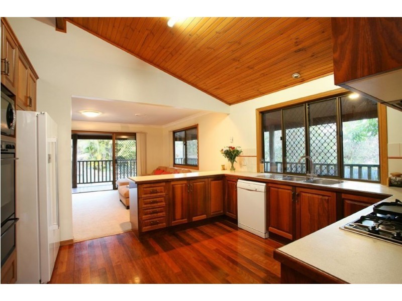 7 Carmen Court, Shailer Park QLD 4128