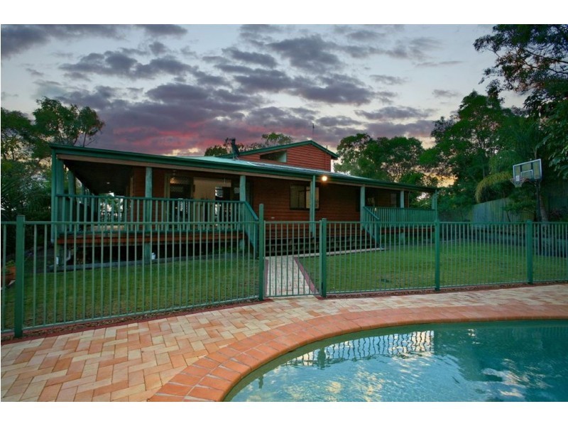 7 Carmen Court, Shailer Park QLD 4128
