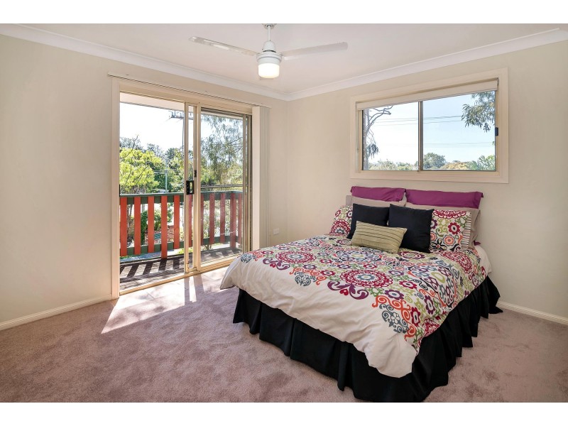 1/33 Government Road, Labrador QLD 4215