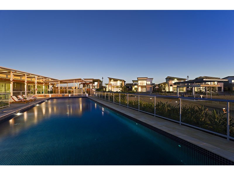 1 Cova Boulevard, Hope Island QLD 4212