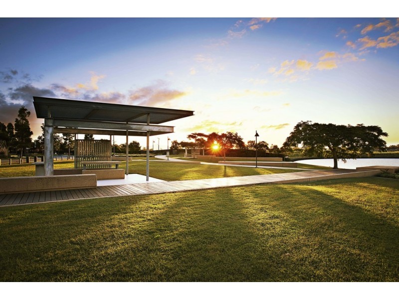 1 Cova Boulevard, Hope Island QLD 4212