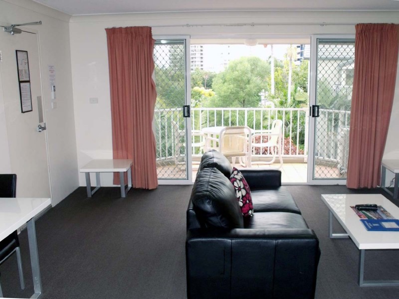30/37 Bayview Street, Runaway Bay QLD 4216