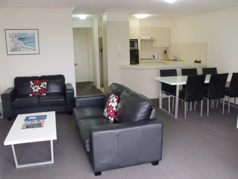 30/37 Bayview Street, Runaway Bay QLD 4216