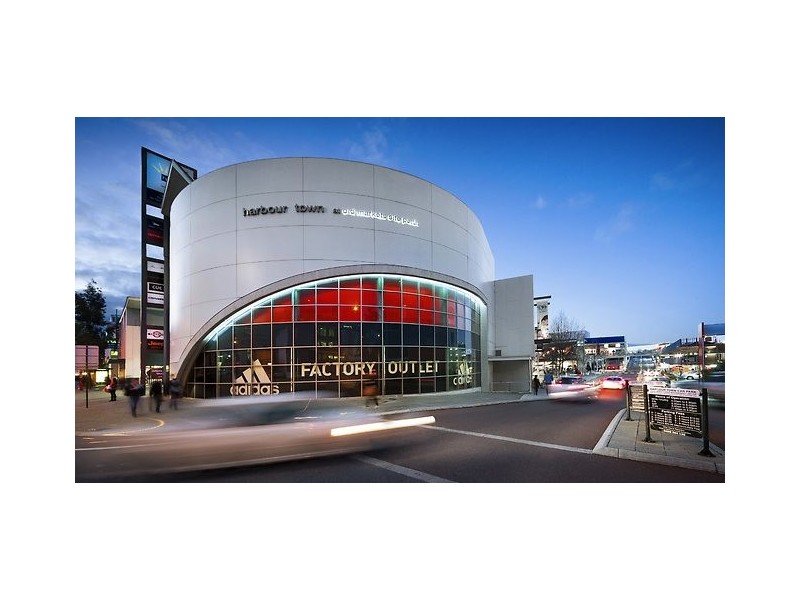 446 Pine Ridge Road, Coombabah QLD 4216