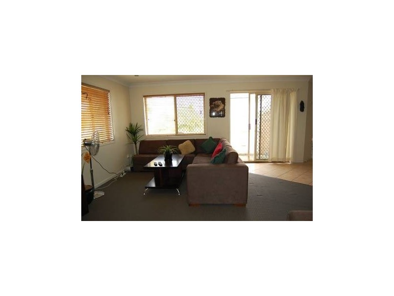 9/10 Brisbane Road, Labrador QLD 4215
