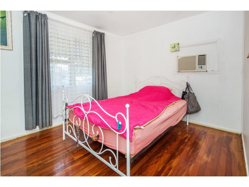 54 Parr street, Biggera Waters QLD 4216