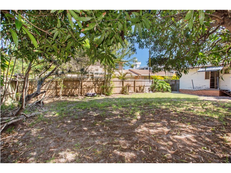 54 Parr street, Biggera Waters QLD 4216