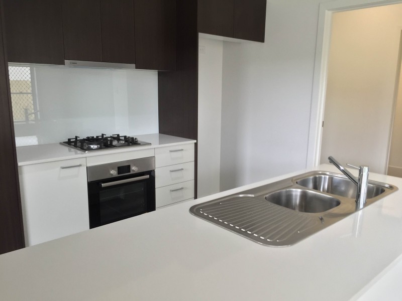 24 North Quay Circuit, Hope Island QLD 4212