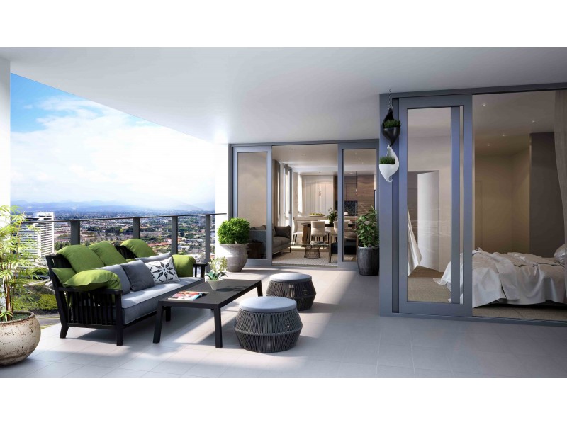 2-4 Jubilee Avenue, Broadbeach QLD 4218