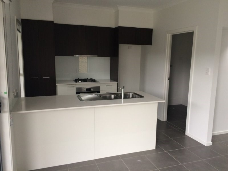 24 North Quay Circuit, Hope Island QLD 4212