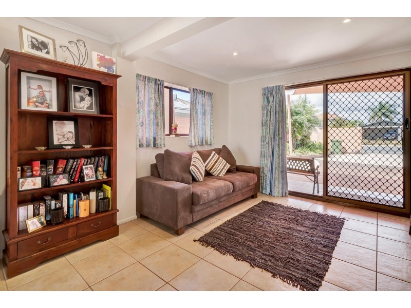 61 Oxley drive, Paradise Point QLD 4216