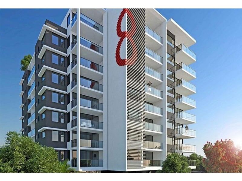 8 Norman Street, Southport QLD 4215