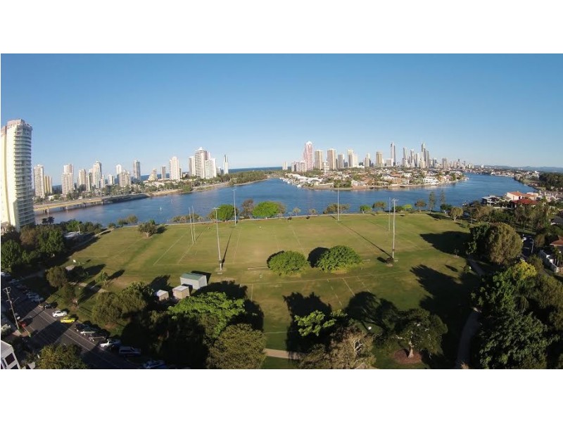 30 Brighton parade, Southport QLD 4215
